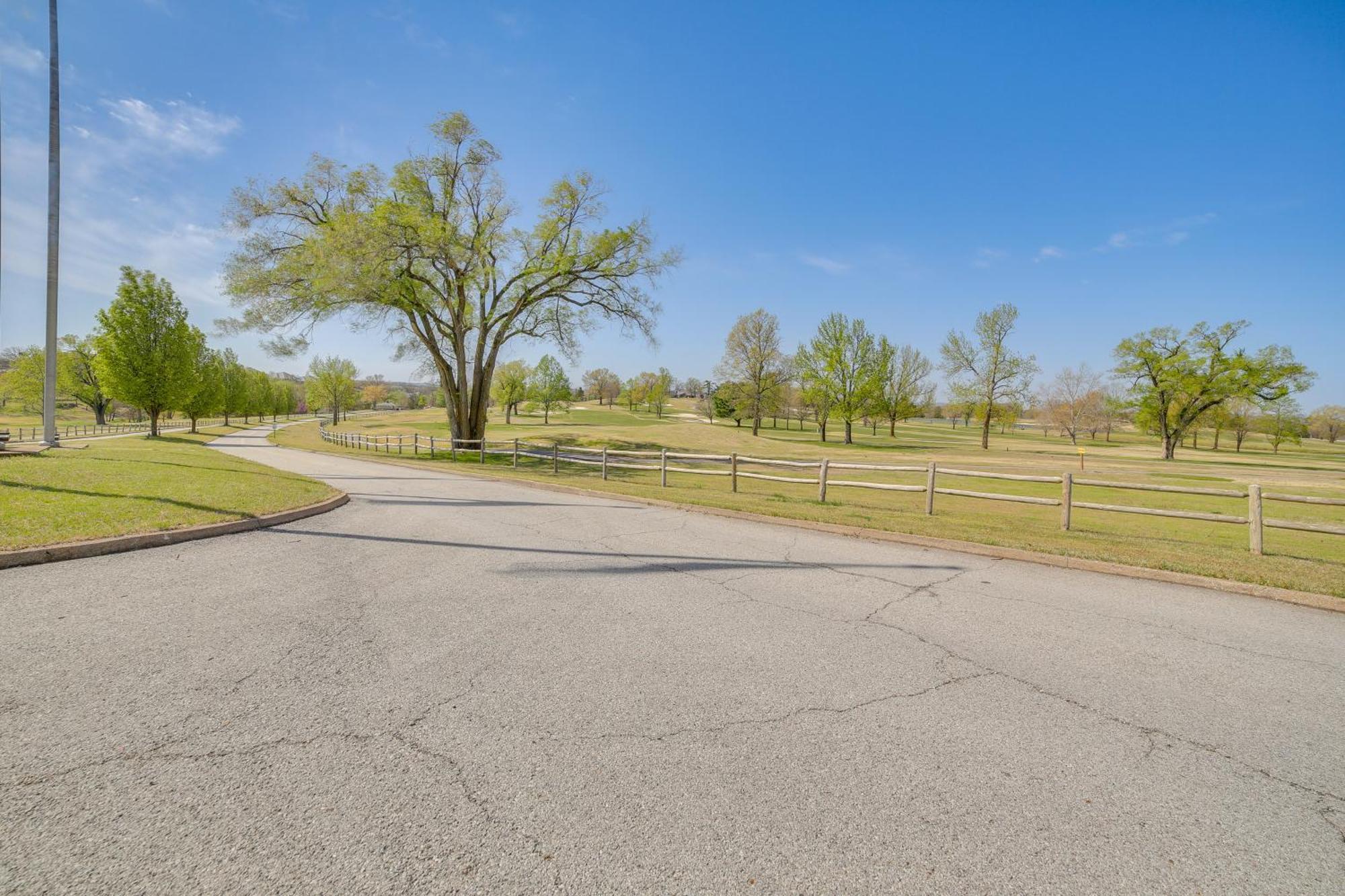 Branson Condo With Balcony, Near Silver Dollar City! 외부 사진